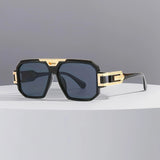 1 Pair Men's Retro Square Fashion Glasses - Vintage Streetwear Style with Black