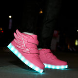 Children Shoes Light LED Sneakers Boys Gilrs Baby Fashion Casual Sports Summer 2022 Rubber Flats Designer Wings Kids Boots