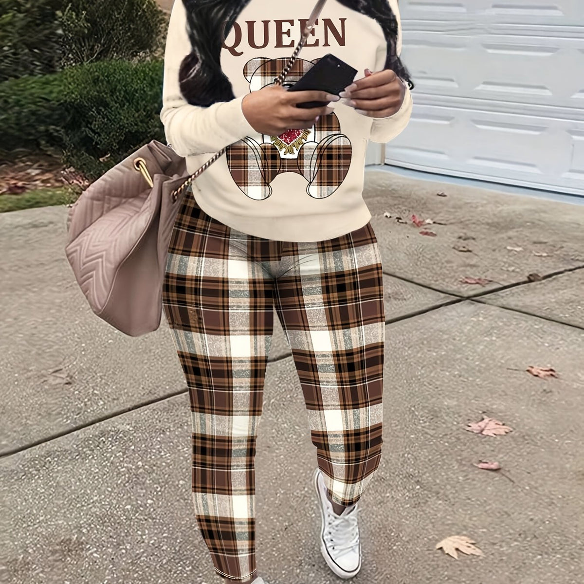 Women Casual Round Neck Long Sleeves Queen Letter Bear Print Sweatshirt Plaid Skinny Pants Set