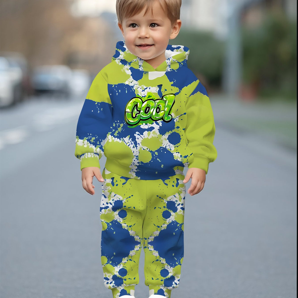 Boy's hooded sweatshirt with the English letter "COOL" printed on it, a comfortable set