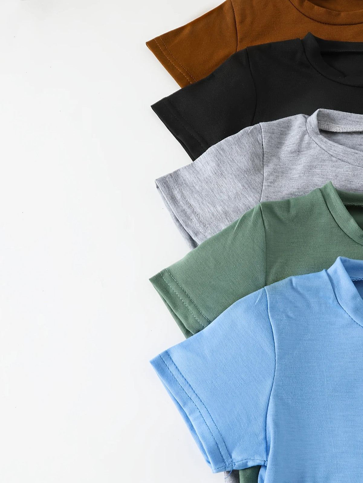 10pcs Boys' Casual Summer Outfit Set - Comfortable Short Sleeve T-Shirts &