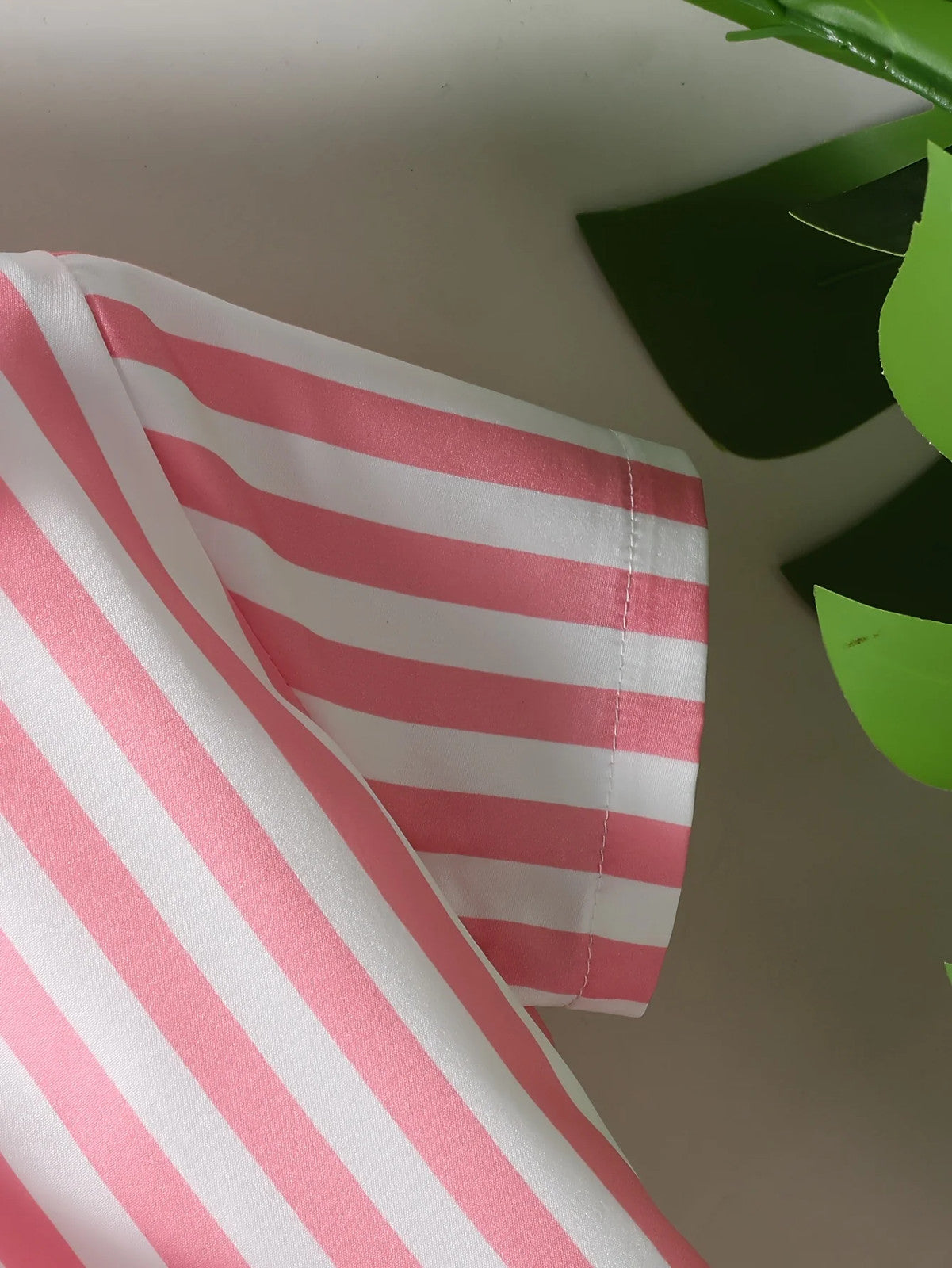 1 set (2pcs) - Youngsters'S Flamingo Print Short Sleeve Shirt and Shorts Set -