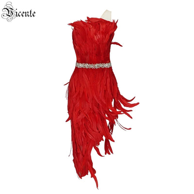 VC Party Dress With Diamonds One-shoulder Slanted Collar And Side Slit Sleeveless Red Feather Knee-length Dress For Women