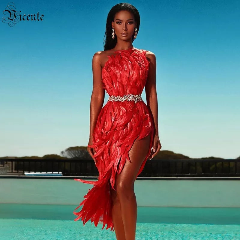 VC Party Dress With Diamonds One-shoulder Slanted Collar And Side Slit Sleeveless Red Feather Knee-length Dress For Women