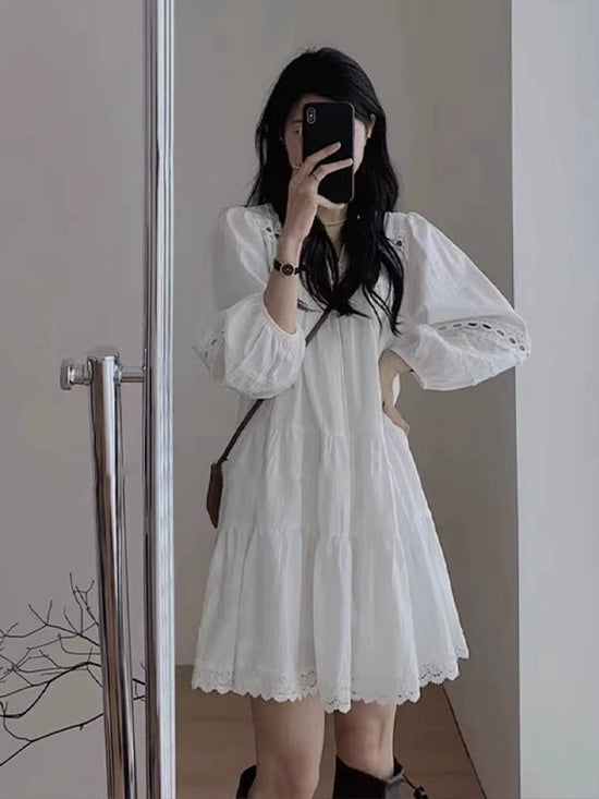 French style White Puff sleeve Shirts Dress Women 2024 New Early Spring Small Man Long sleeve Yunnan Tourism Wear