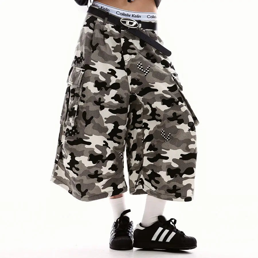 American Fashion Camouflage Overalls Cropped Trousers Men and Women Y2K Street Hiphop Popular Multi-pocket Wide-leg Casual Pants