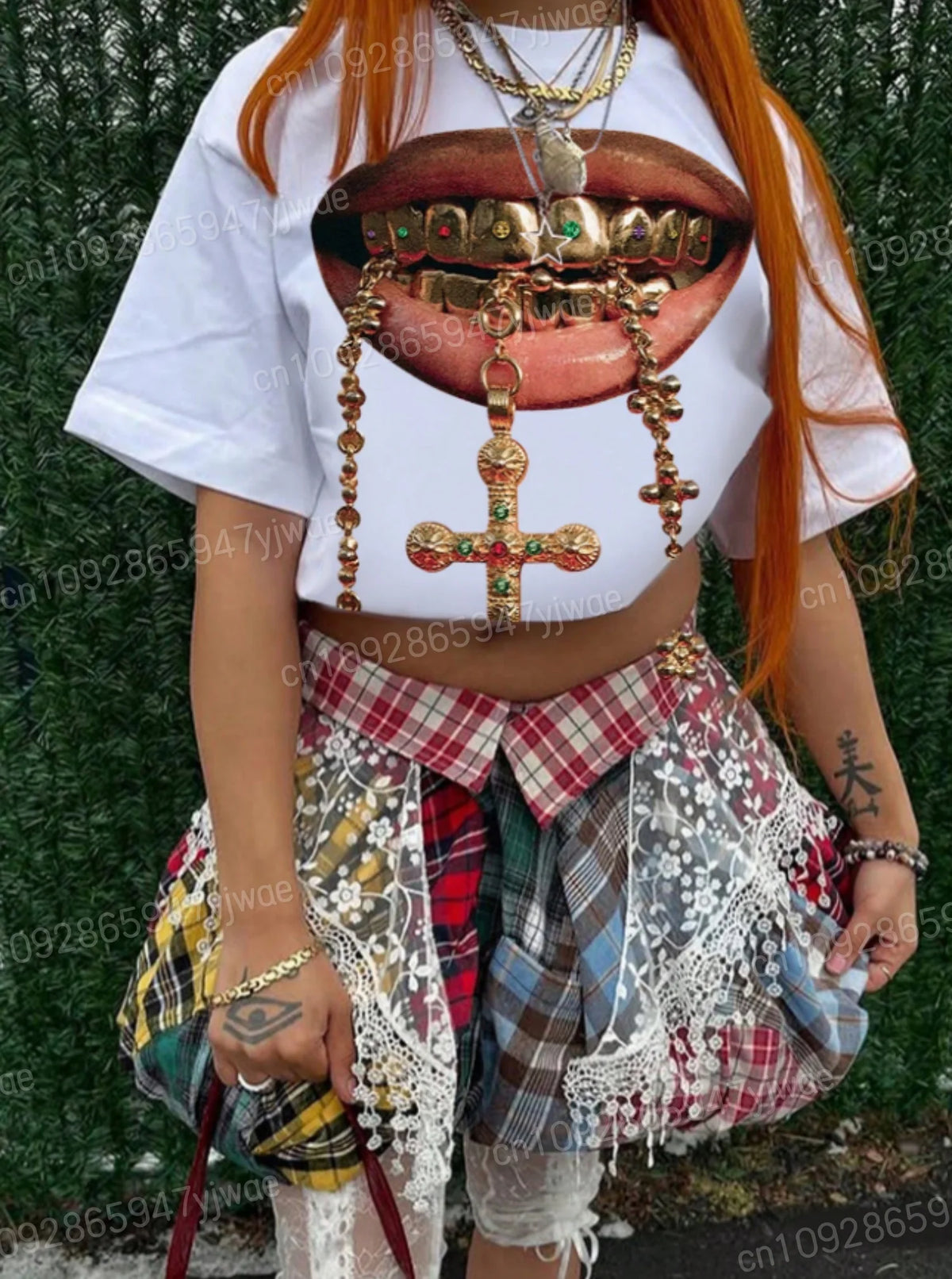 2025 Womens Big Red Lips Print Female Summer Basic Short Sleeve O-Neck Tees Casual Retro Ladies Sport Plus Size Women Clothing